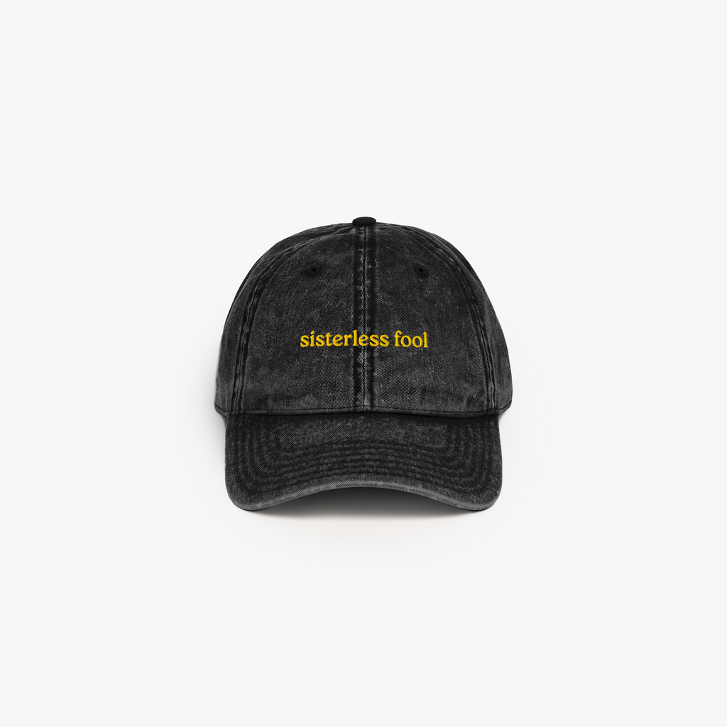 Sisterless Fool Cap